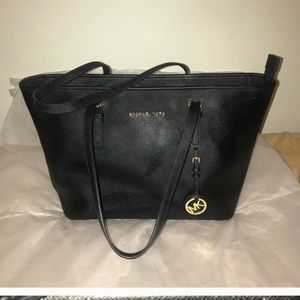 Authentic Michael Kors jet set tote